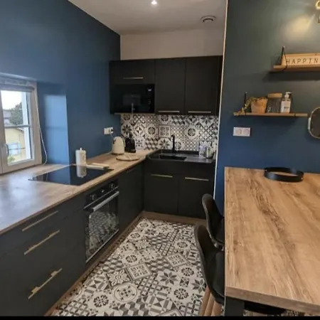 Sublime T3, Private Parking Apartamento Saint-Quentin-Fallavier